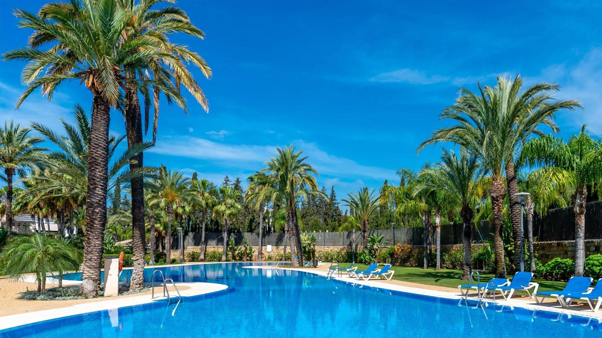 Vacation Marbella I Private Heated Swimming Pool, Walking Distance To Puerto Banus, Security 24-7, Bbq, Wifi Appartement Buitenkant foto