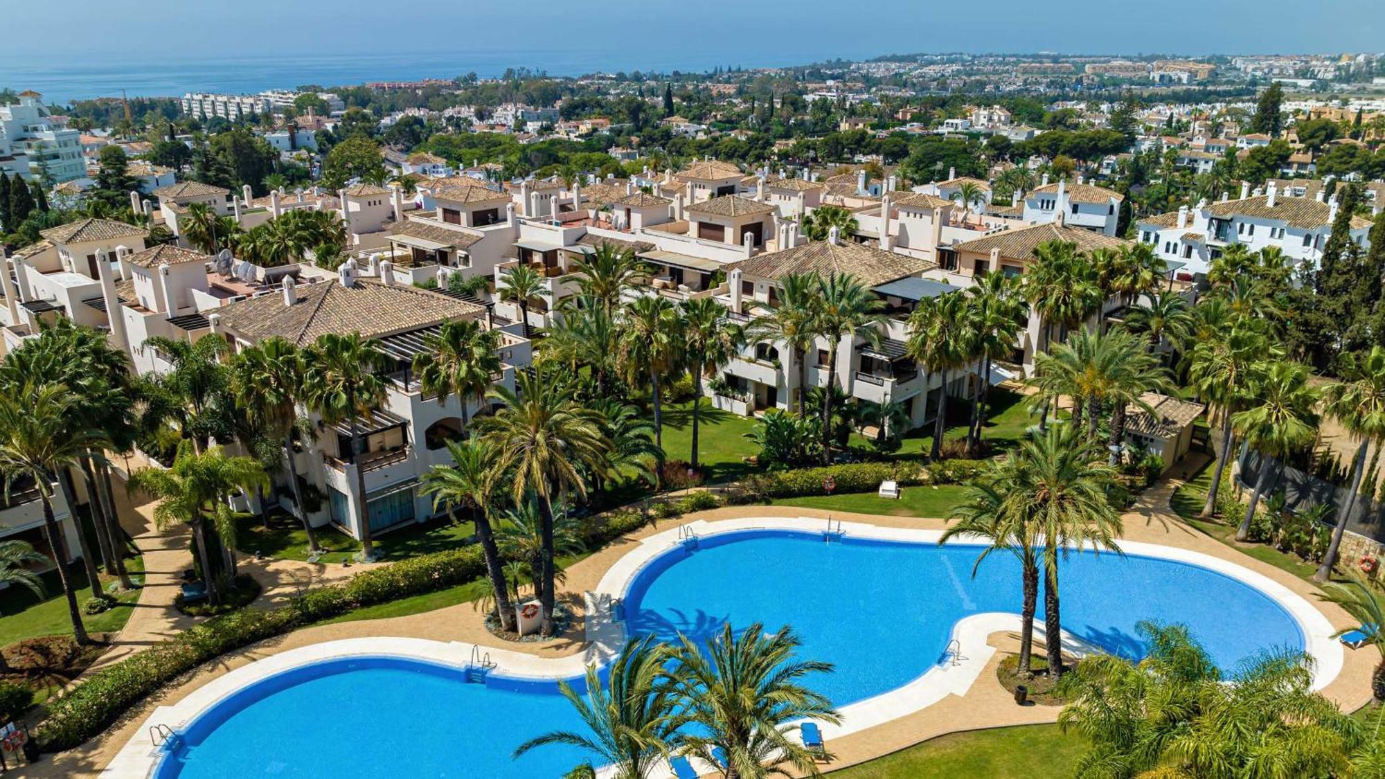 Vacation Marbella I Private Heated Swimming Pool, Walking Distance To Puerto Banus, Security 24-7, Bbq, Wifi Appartement Buitenkant foto